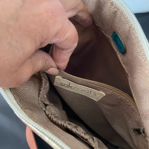 SAKROOTS Crossbody Handbag Multicolor - Picture 5 of 12